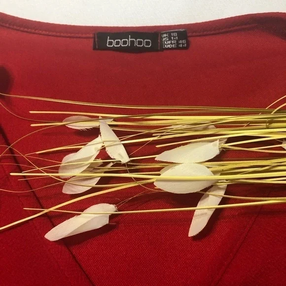 BOOHOO Faux Wrap Mini Skater Dress - Picture 4 of 6